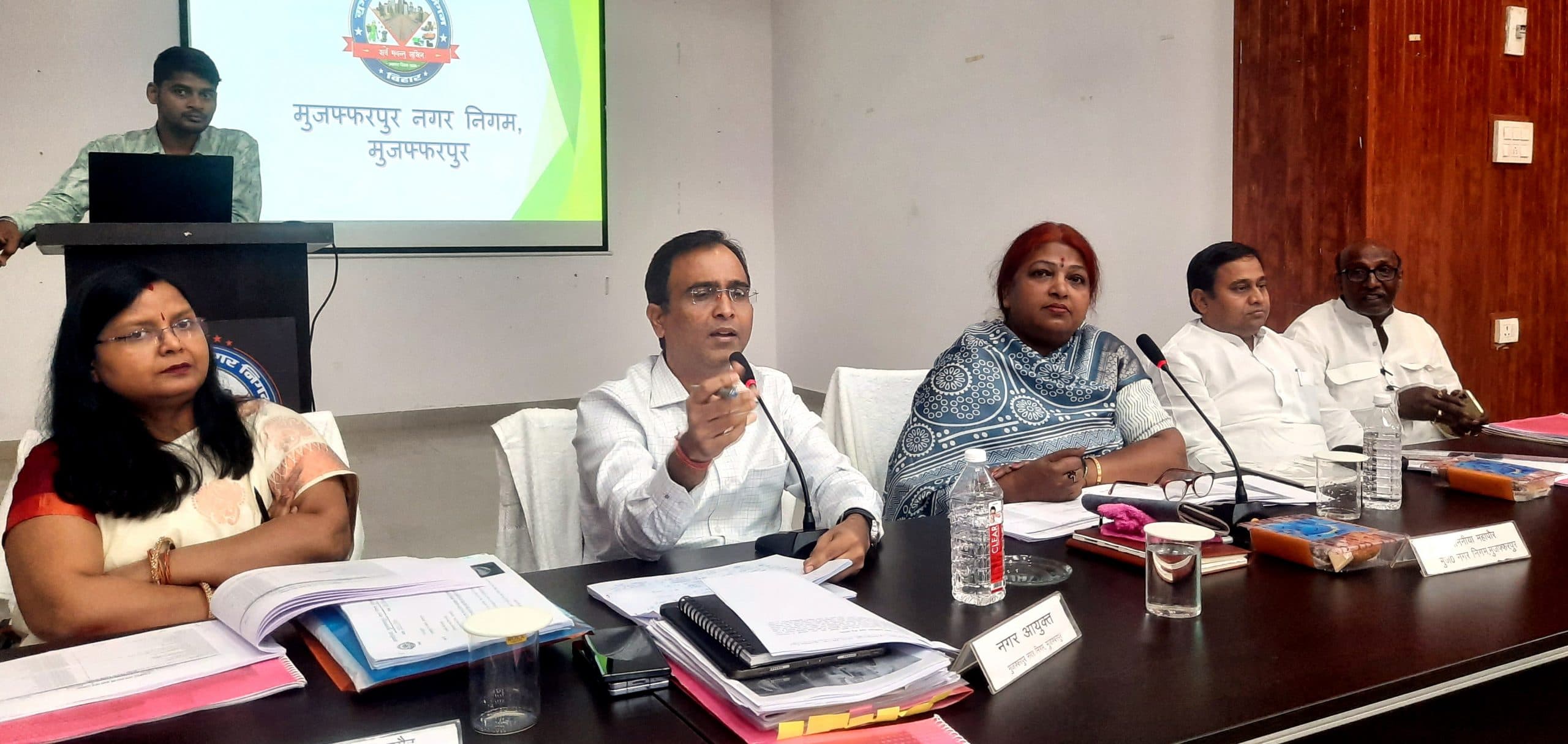 बिजली कंपनी पर लगाया सरचार्ज, फरदो नहर को ढकने का प्रस्ताव पारित