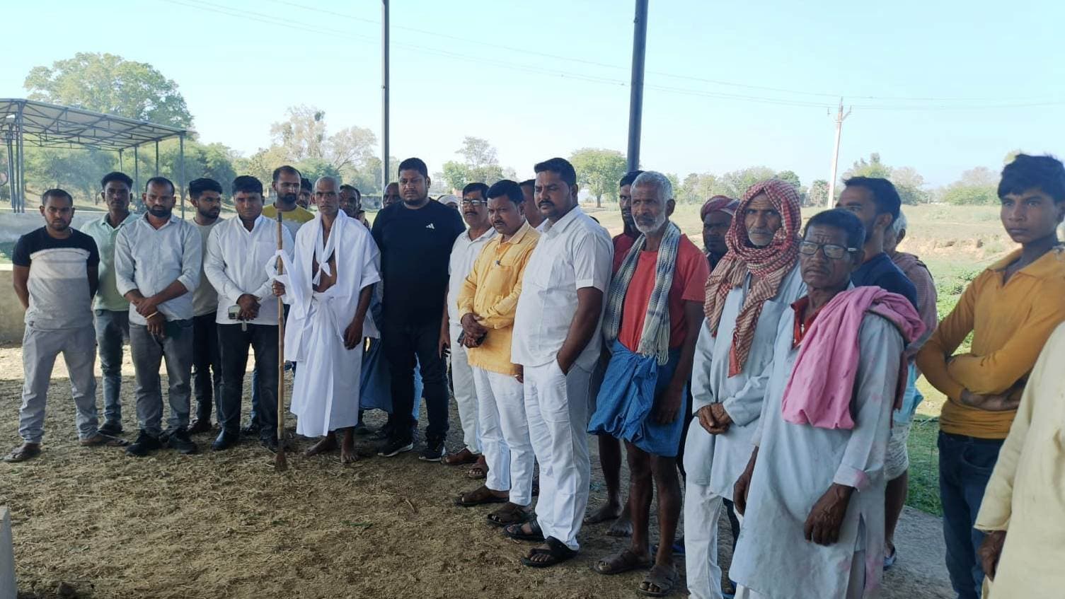 Aurangabad News : युगल यादव के हड्डी अवशेष का परिजनों ने किया अंतिम संस्कार