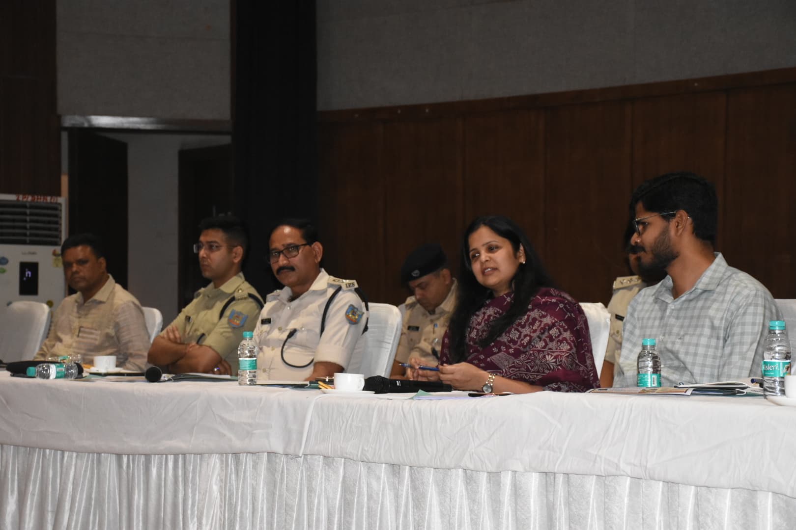 Dhanbad News : गैर लाइसेंसी अखाड़ा दल को जुलूस निकालने की नहीं मिलेगी अनुमति