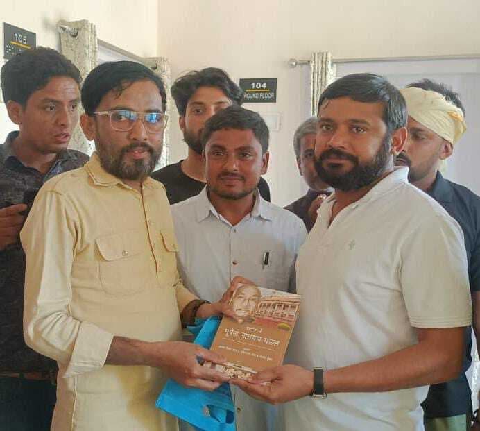 कन्हैया का आमजन से संवाद जमीनी राजनीति