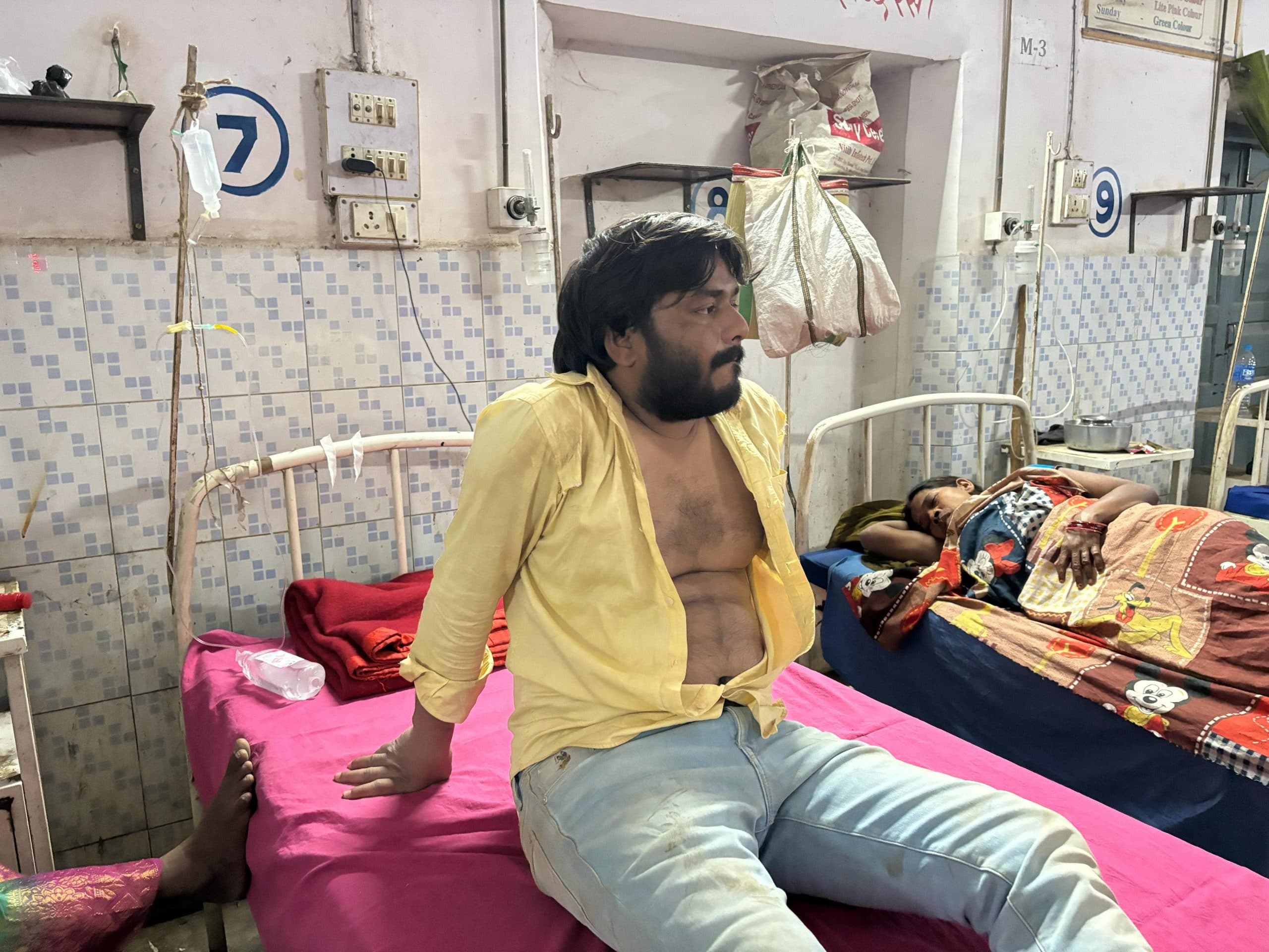 समय पर नहीं आती पुलिस तो बच्चा चोर की अफवाह में मार डालते लोग