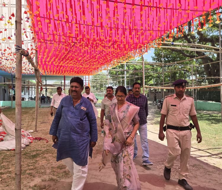 महापौर ने विभिन्न ईदगाह का किया निरीक्षण