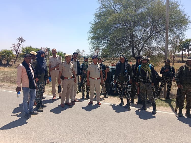 इमामगंज क्षेत्र में नक्सलियों की चहलकदमी से पुलिस अलर्ट