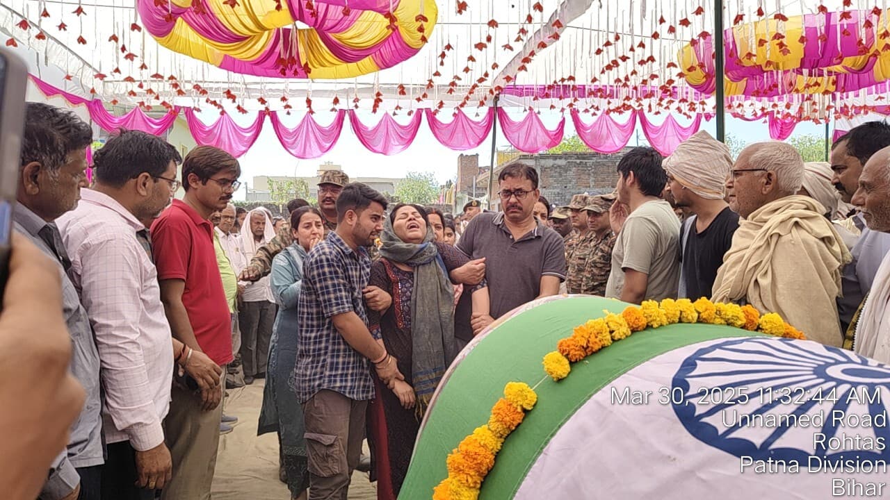 Sasaram News : चार दिन पहले ही परिजनों से मिलकर ड्यूटी पर प्रयागराज गये थे सत्येंद्र नारायण मिश्र