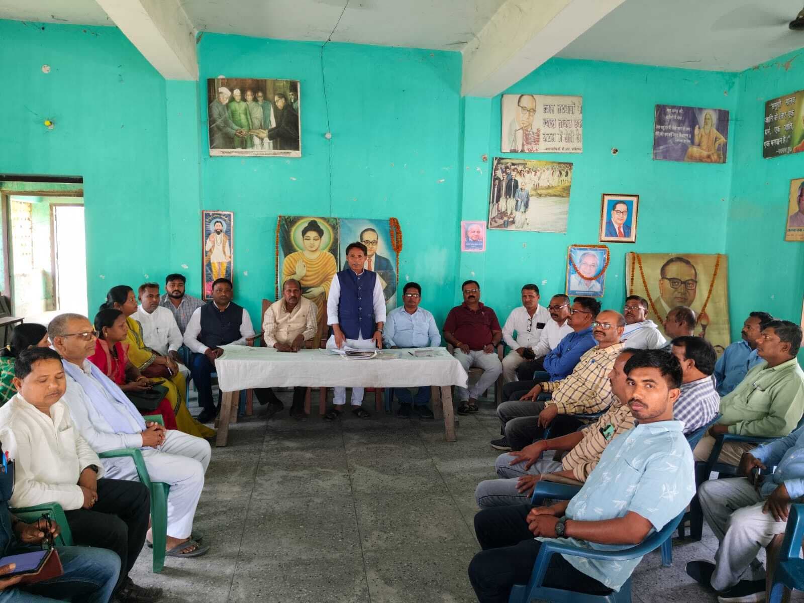 Madhubani News : डॉ. भीमराव आंबेडकर प्रतिमा स्थापित करने पर हुआ विचार