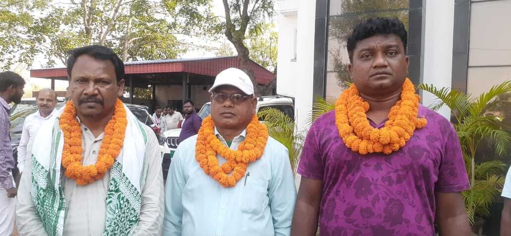 East Singhbum News : झामुमो के घाटशिला प्रखंड अध्यक्ष बने दुर्गा मुर्मू