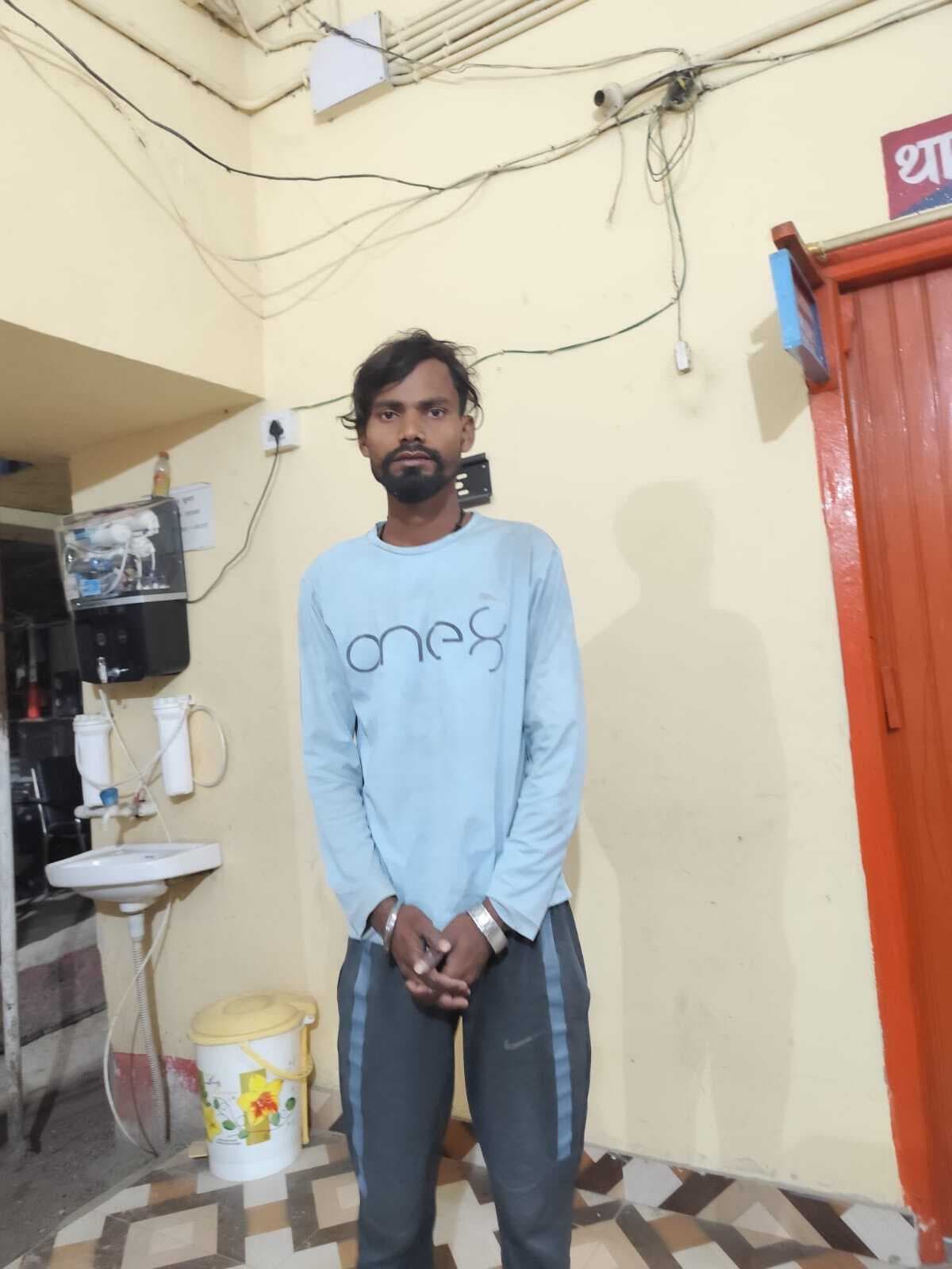 लूटकांड का अप्राथमिकी अभियुक्त गिरफ्तार