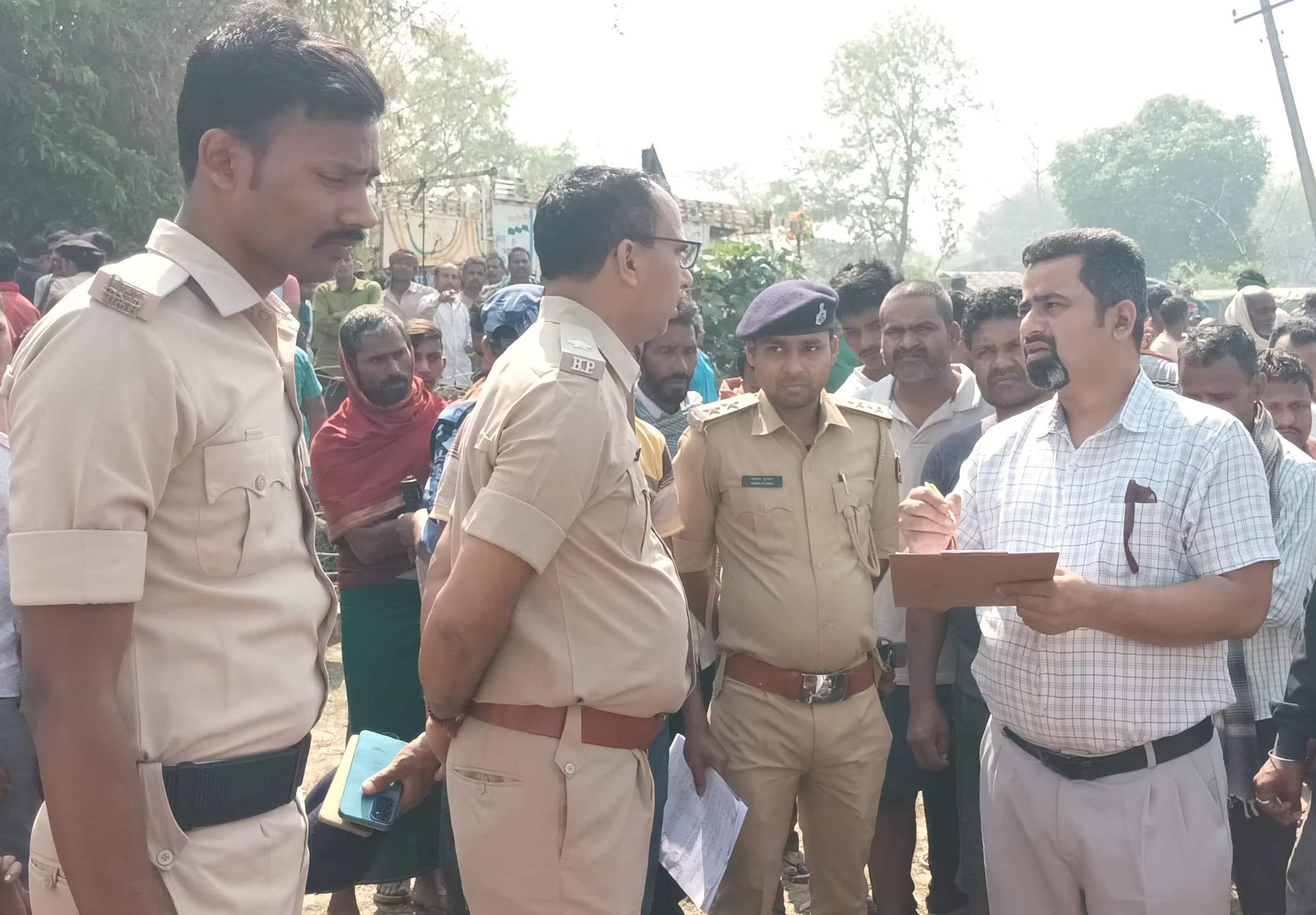 आशाकर्मी के पुत्र की गला दबाकर हत्या, लहसुन खेत में मिला शव