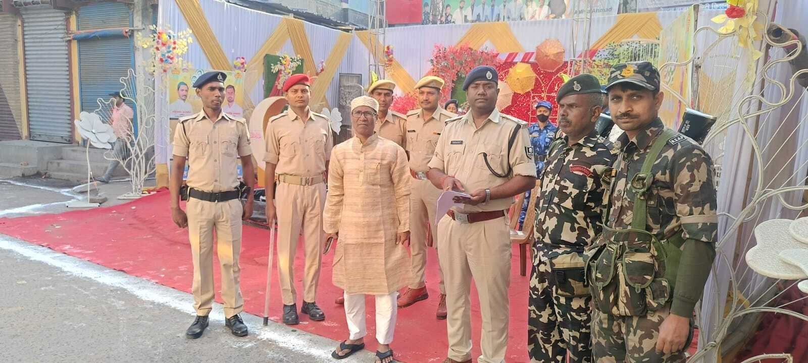 चाक-चौबंद सुरक्षा के बीच मनी ईद