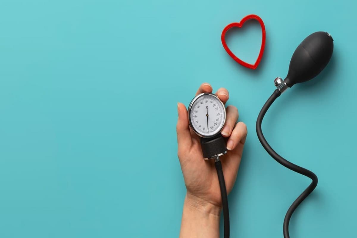 Foods For High Blood Pressure: अपने डाइट में शामिल करें इन चीजों को, हो जायेगा हाई बीपी का खेल खत्म
