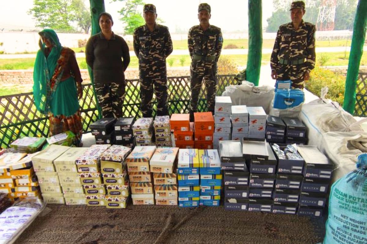 इंडो-नेपाल बॉर्डर पर SSB को मिली बड़ी सफलता, प्रतिबंधित समान के साथ महिला तस्कर गिरफ्तार