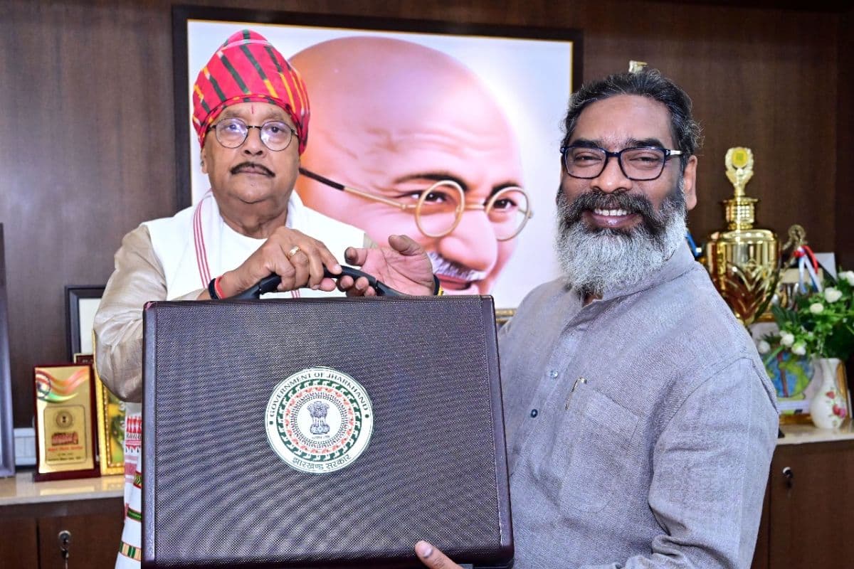 झारखंड के स्वास्थ्य बजट में बड़ी कटौती, हेमंत सोरेन सरकार सेहत पर खर्च करेगी 3497 करोड़ रुपए