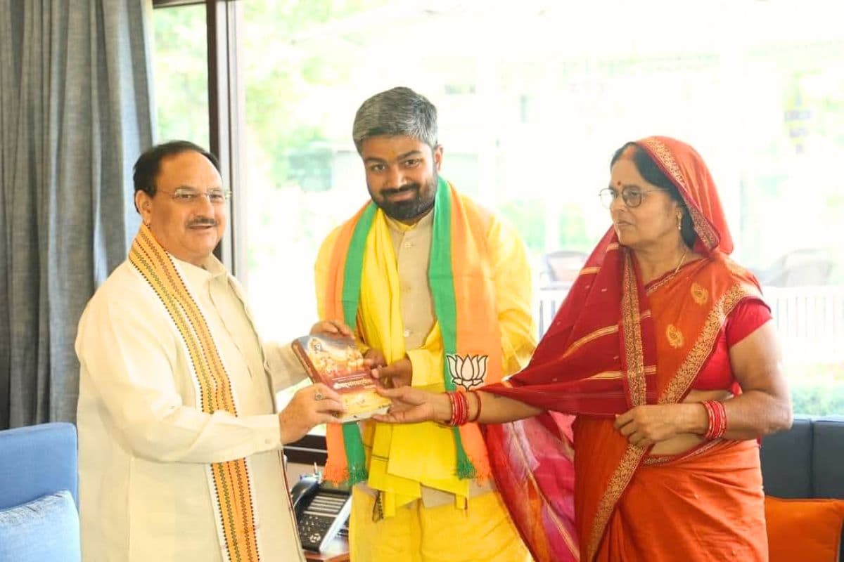 चुनाव से पहले मनीष कश्यप ने BJP छोड़ने का किया फैसला, यूट्यूबर ने बताई ये बड़ी वजह