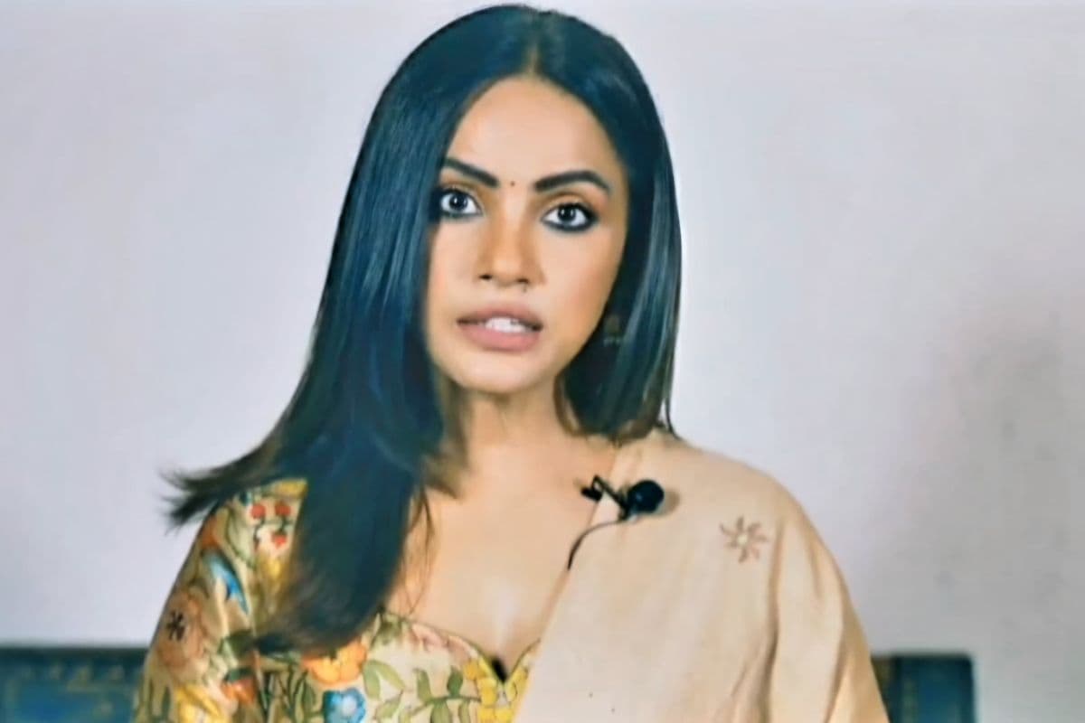 Video: अश्लील गीतों के खिलाफ जारी है बिहार पुलिस का मुहिम, ब्रैंड एंबेसडर नीतू चंद्रा ने की खास अपील
