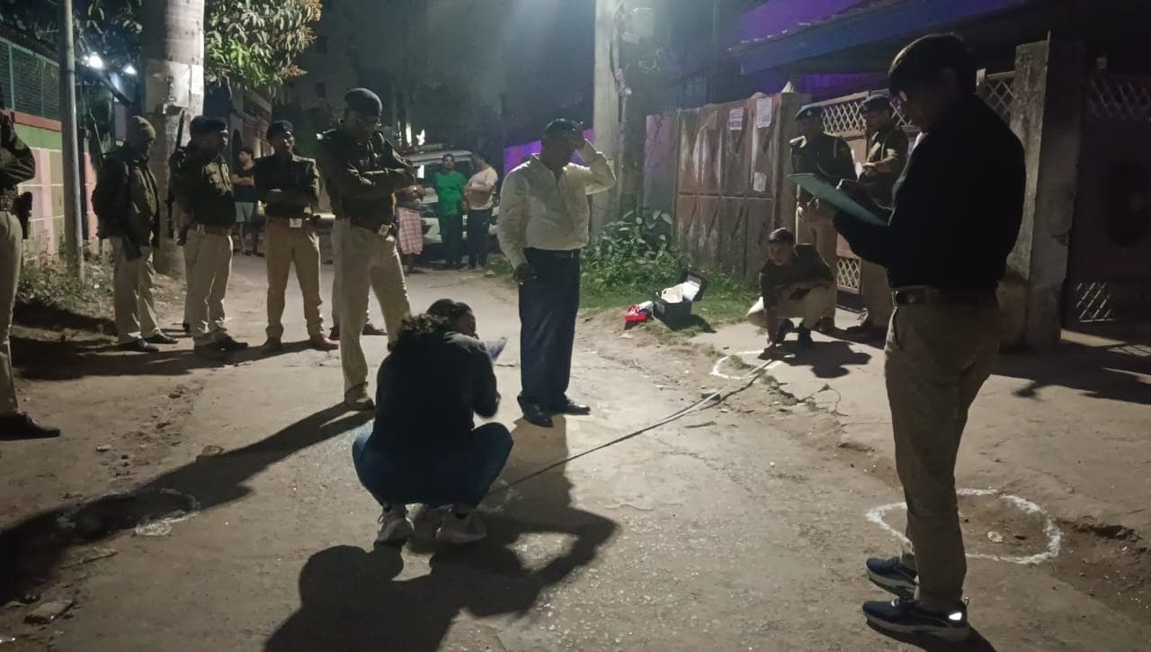 Bihar Crime: पटना के राजीव नगर में देर रात फायरिंग, ठेकेदार के पसली, जांघ और पेट में मारी गोली