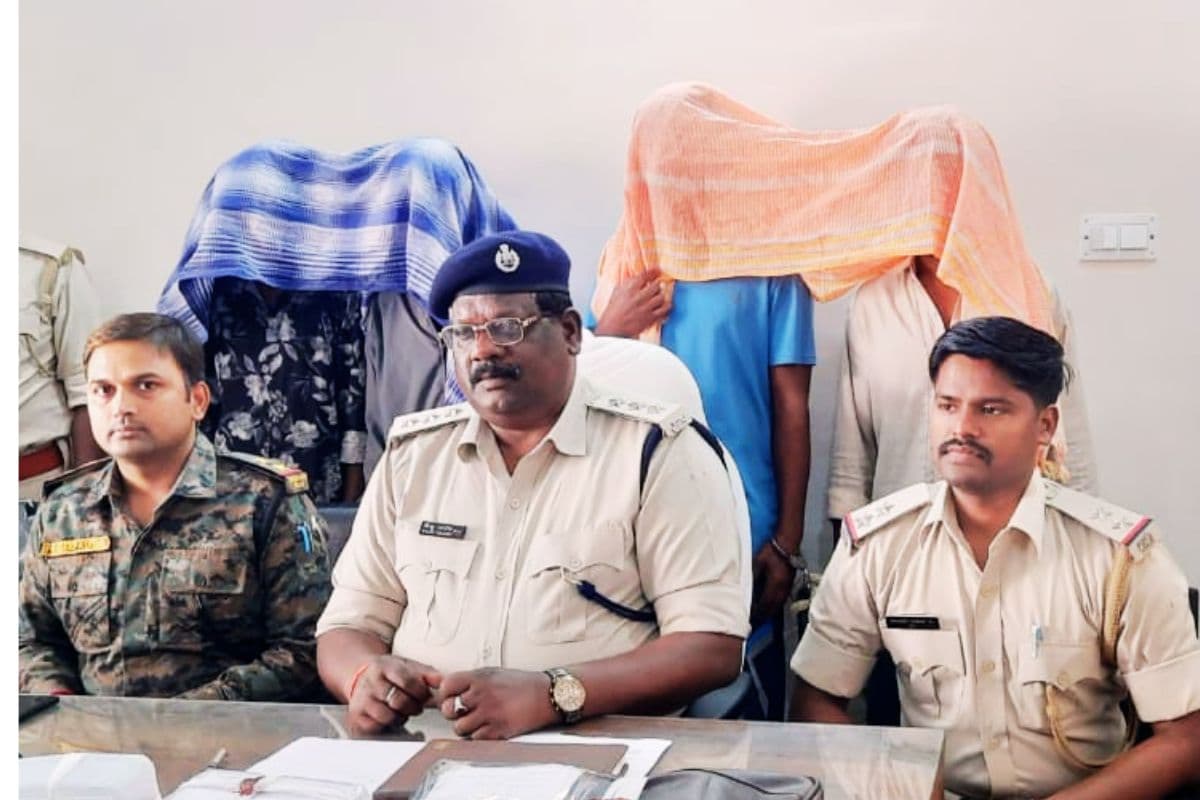 सिमडेगा में महिला समेत 5 पीएलएफआई उग्रवादी गिरफ्तार, पुलिस ने जेल भेजा, लेवी वसूलने आये थे सभी