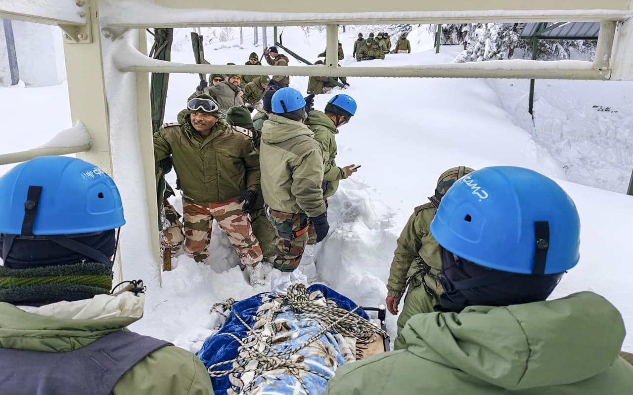 उत्तराखंड हिमस्खलन में बिहार के 11 मजदूर सुरक्षित निकाले गए, कटिहार का लड्डू अब भी लापता