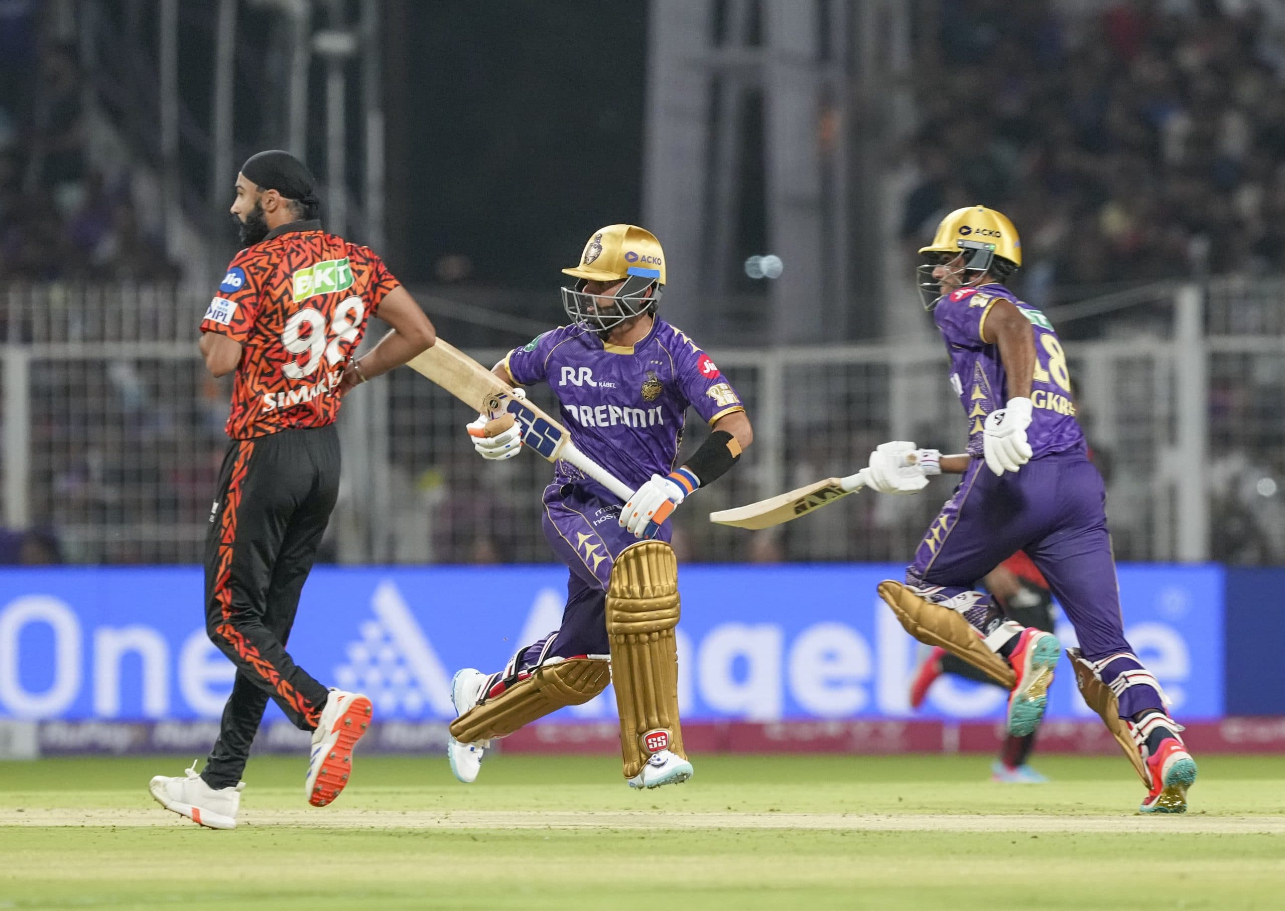 सनराइजर्स हैदराबाद को जीतने के लिए बनाने होंगे 201 रन, वेंकटेश और रघुवंशी का पचासा