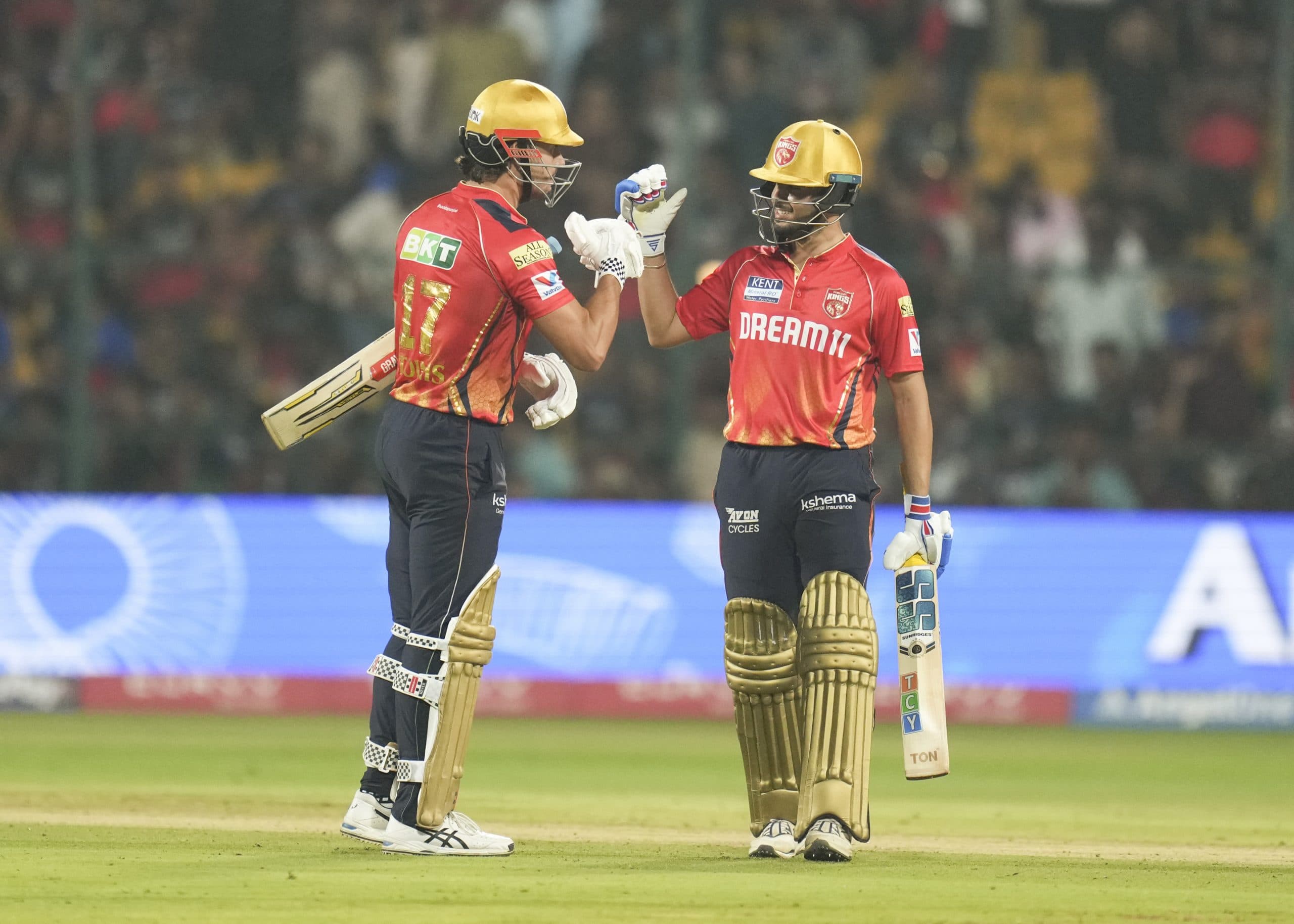 RCB की अपने घर में 'हैट्रिक' हार, पंजाब किंग्स के गेंदबाजों ने कर दी बोलती बंद