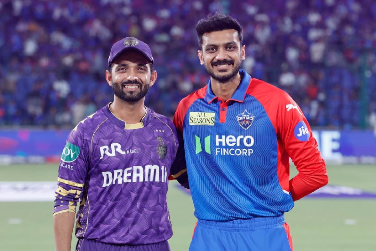 KKR के सामने दिल्ली की दीवार, अक्षर पटेल की DC पहले कर रही गेंदबाजी, देखें प्लेइंग XI