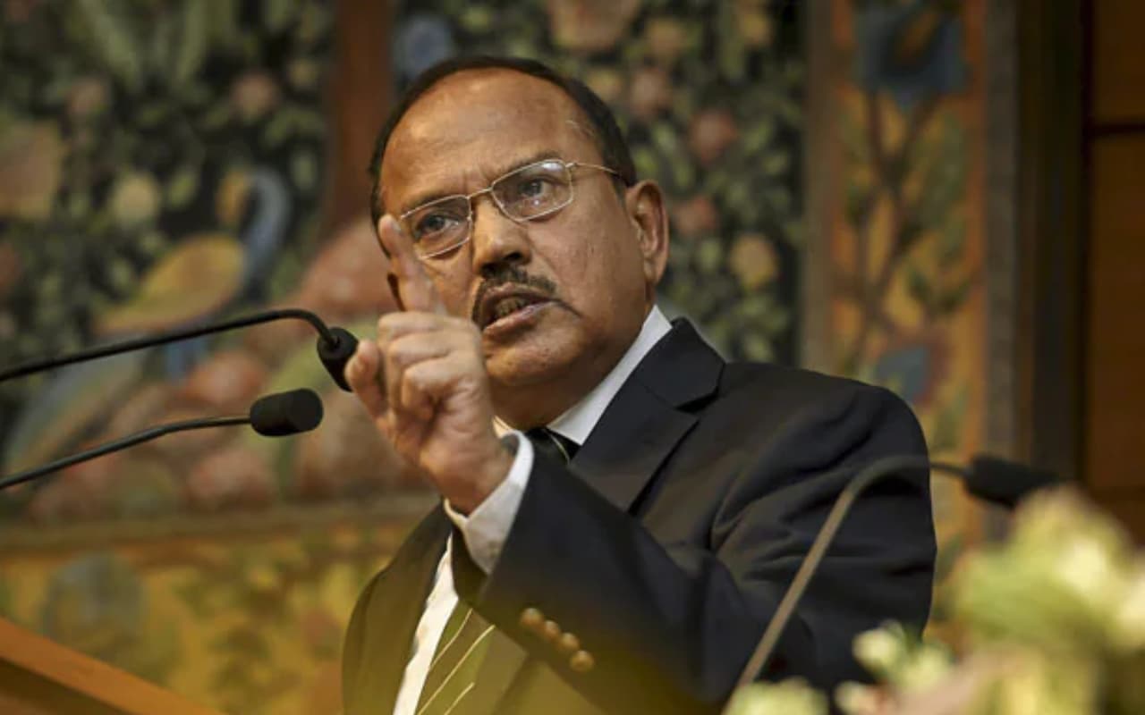 अजीत डोभाल का मुनीर को तमाचा! पाकिस्तान को कर दिया बेनकाब