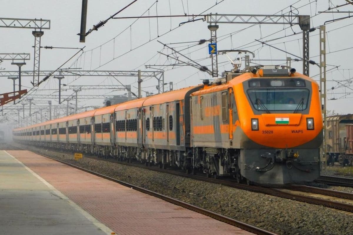 Amrit Bharat Express: अब रोज दौड़ेगी पटना-दिल्ली अमृत भारत एक्सप्रेस, जानिए किराया और टाइमिंग