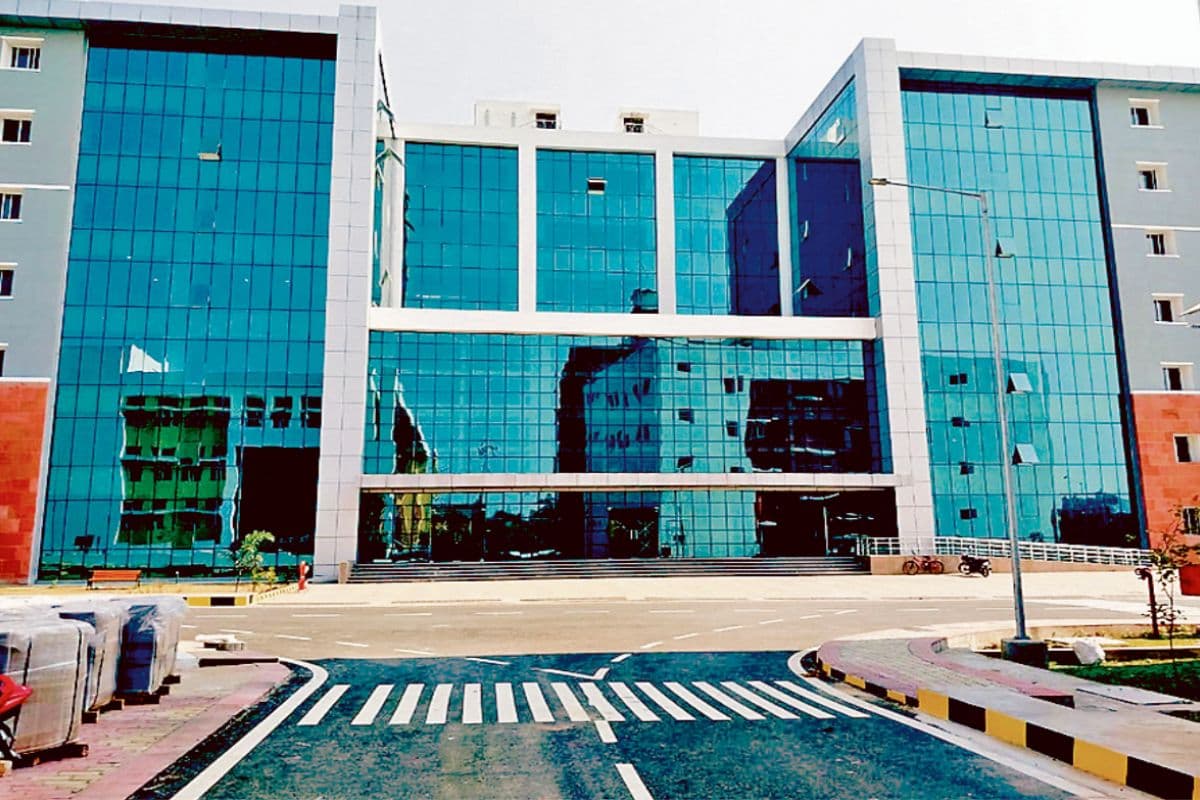 बीबीएमकेयू : अब यूजी के विद्यार्थी पढ़ेंगे भारतीय लेखकों की किताबें, क्रेडिट फ्रेमवर्क में किया जा रहा बदलाव