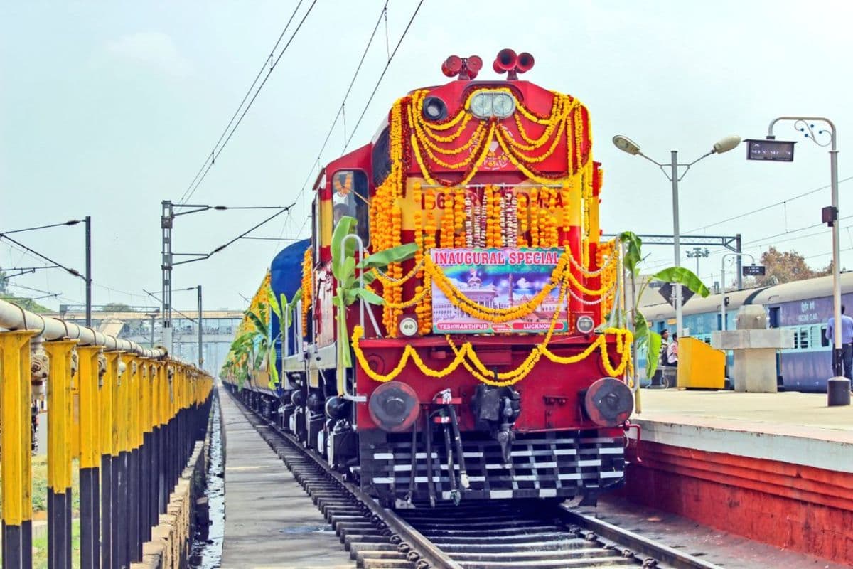 Gaya News: गया-पटना समेत इन स्टेशनों से होकर गुजरेगी भारत गौरव ट्रेन, सात ज्योतिर्लिंग के कर सकेंगे दर्शन