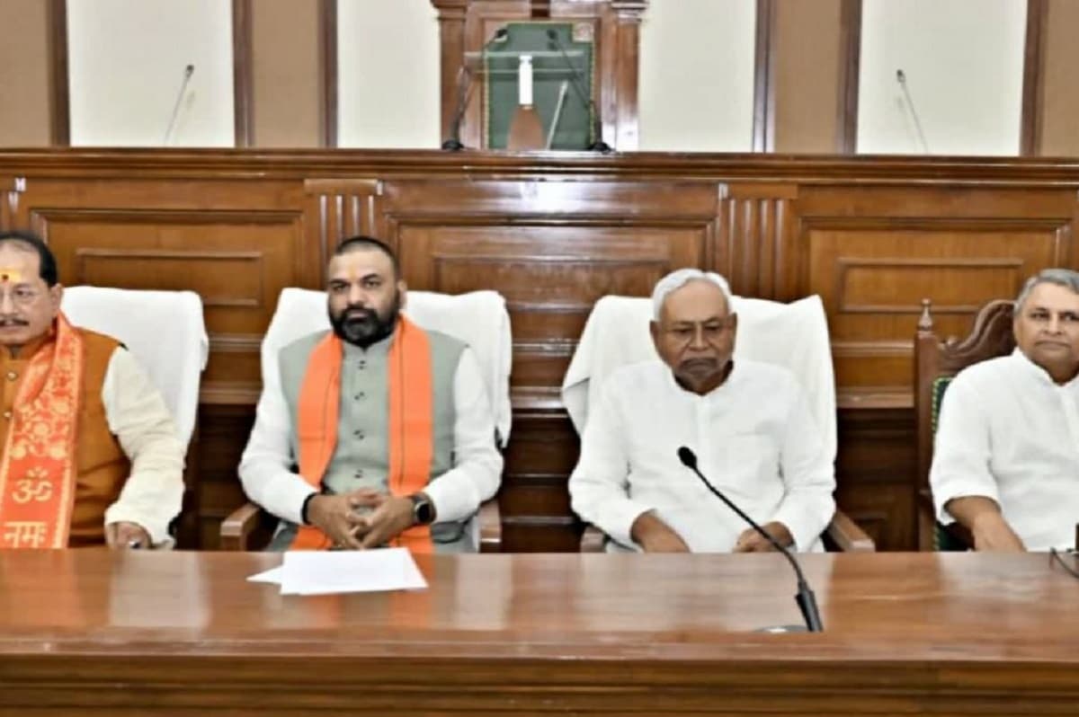 Bihar Cabinet: पीटी टीचरों को 16 हजार, रसोइयों का मानदेय डबल, नीतीश कैबिनेट में 36 एजेंडों पर मुहर