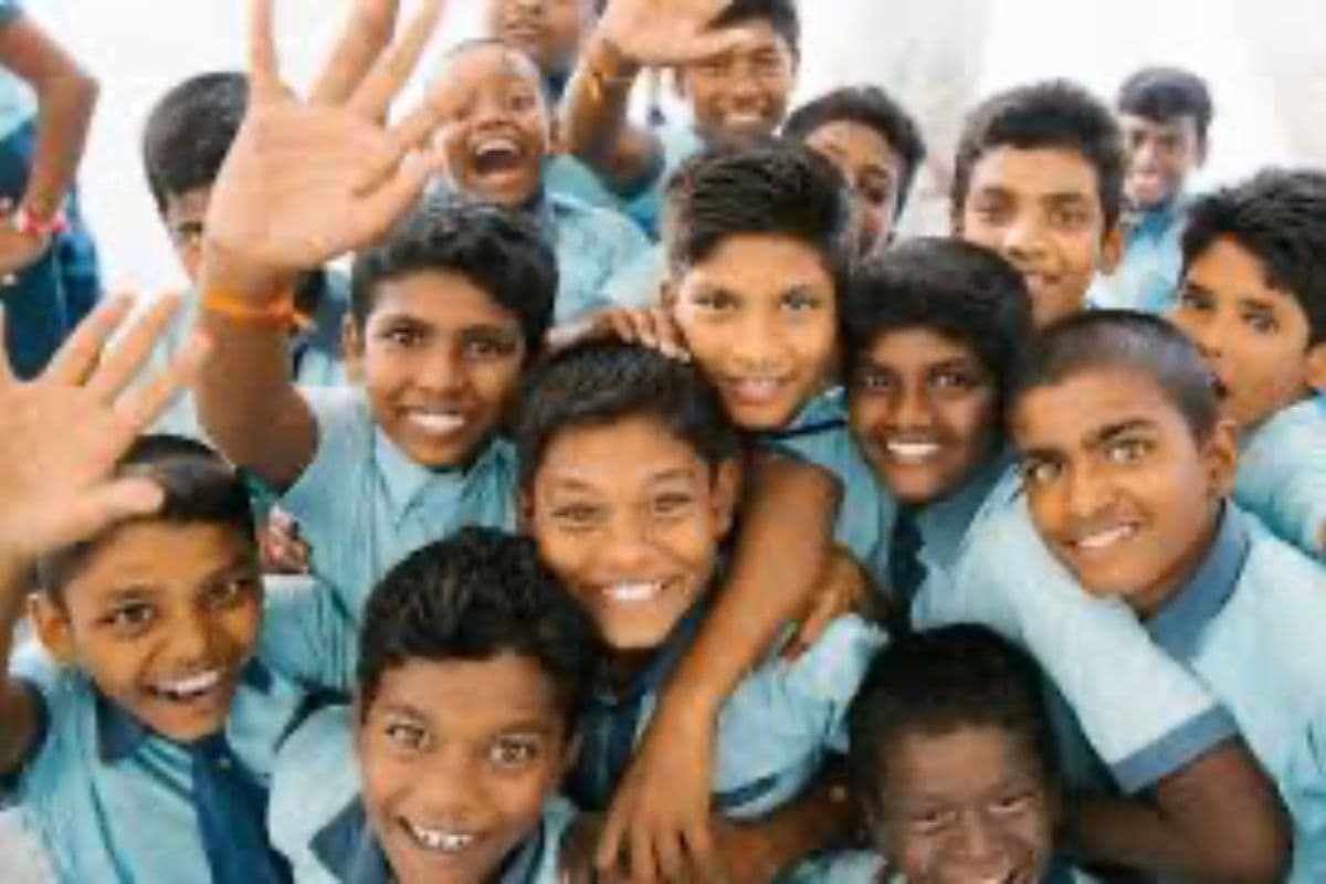 बिहार में भीषण गर्मी के बीच स्कूलों का समय बदला, इन 5 जिलों में लागू हुआ नया आदेश