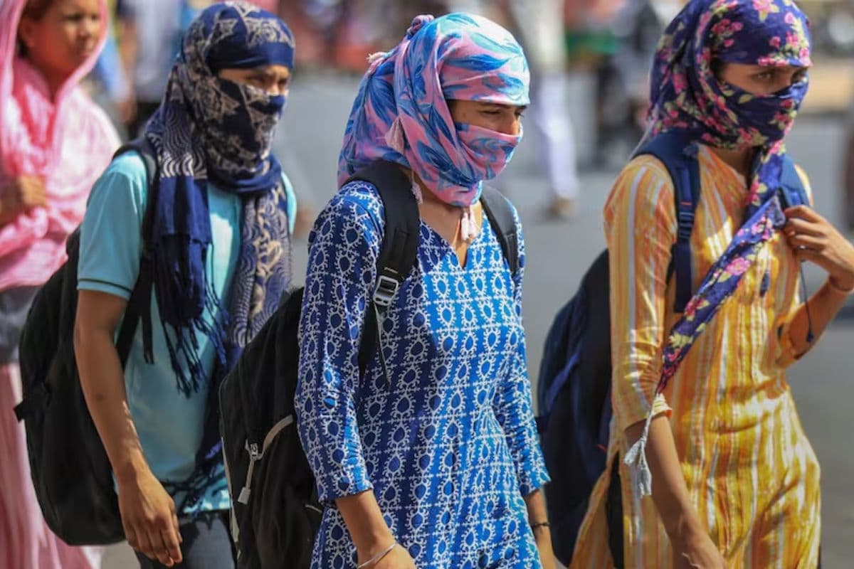 Bihar Weather: बिहार में आग उगलेगा आसमान, इन 5 जिलों में पड़ेगी भयंकर गर्मी, 'लू' चलने से बढ़ेंगी मुश्किलें