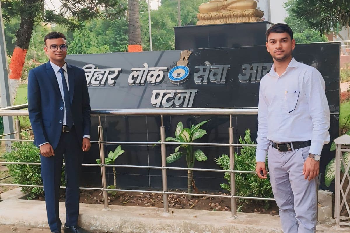 संघर्ष से सफलता तक: दलित समाज के बेटे ने लिखी सफलता की नई इबारत, कोविड में चल बसे थे पिता फिर भी नहीं माने हार