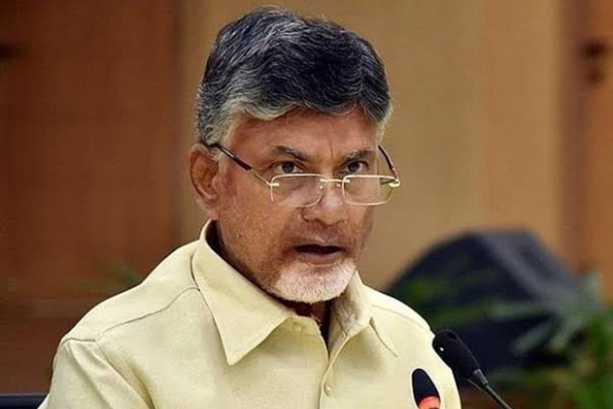 Chandrababu Naidu Net Worth: भारत के सबसे अमीर मुख्यमंत्री हैं चंद्रबाबू नायडू, CM के रूप में मिलती है इतनी सैलरी