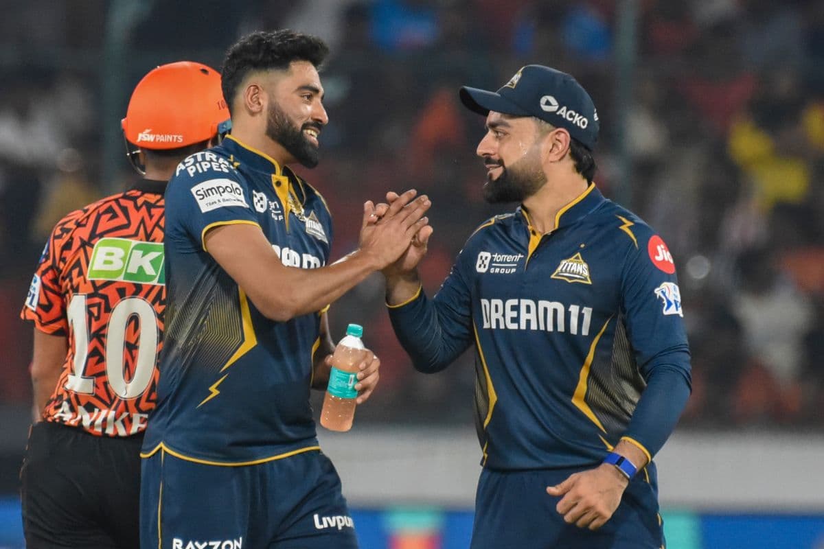 सिराज ने ढहाई SRH की पारी, कातिलाना गेंदबाजी से बुमराह और जहीर खान की लिस्ट में हुए शुमार