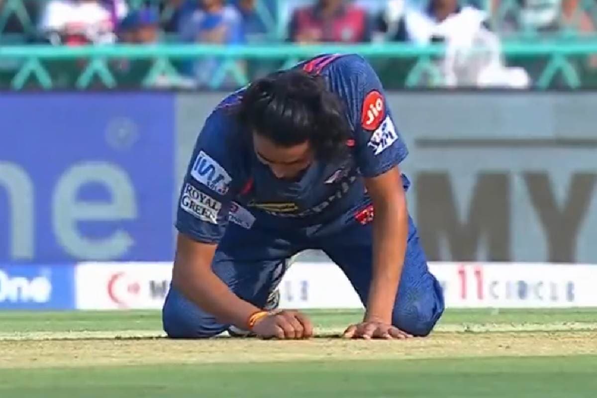 दिग्वेश राठी ने सिग्नेचर सेलिब्रेशन से वानखेड़े को कराया चुप, रिकल्टन की धमाकेदार पारी का किया अंत