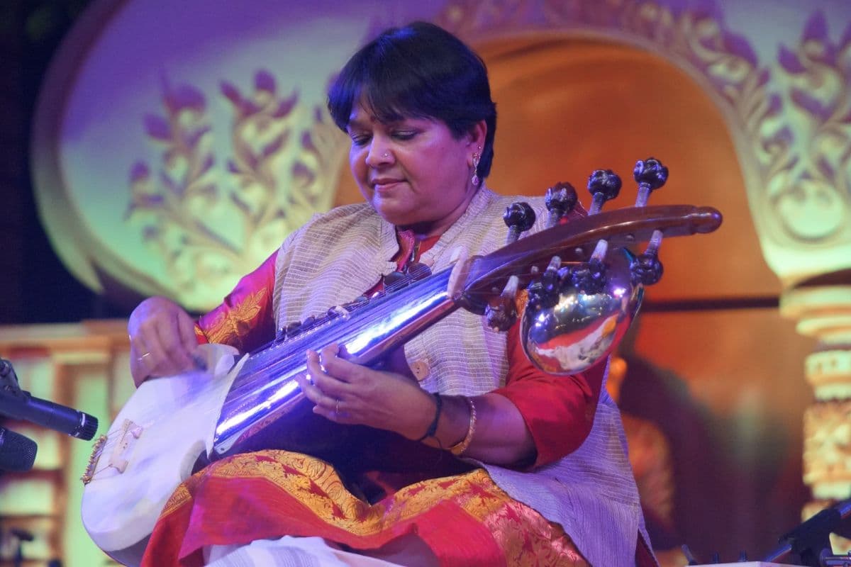 वीमेन ऑफ द वीक : राग-संगीत तो मेरे जींस में है, जो मेरी रगों में भी दौडता है, बोलीं सरोद वादिका डॉ रीता