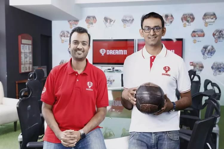 13 साल पहले 2 आईआईटियन ने बनाई थी 1 कंपनी, आज क्रिकेट प्रेमियों को बना रही करोड़पति