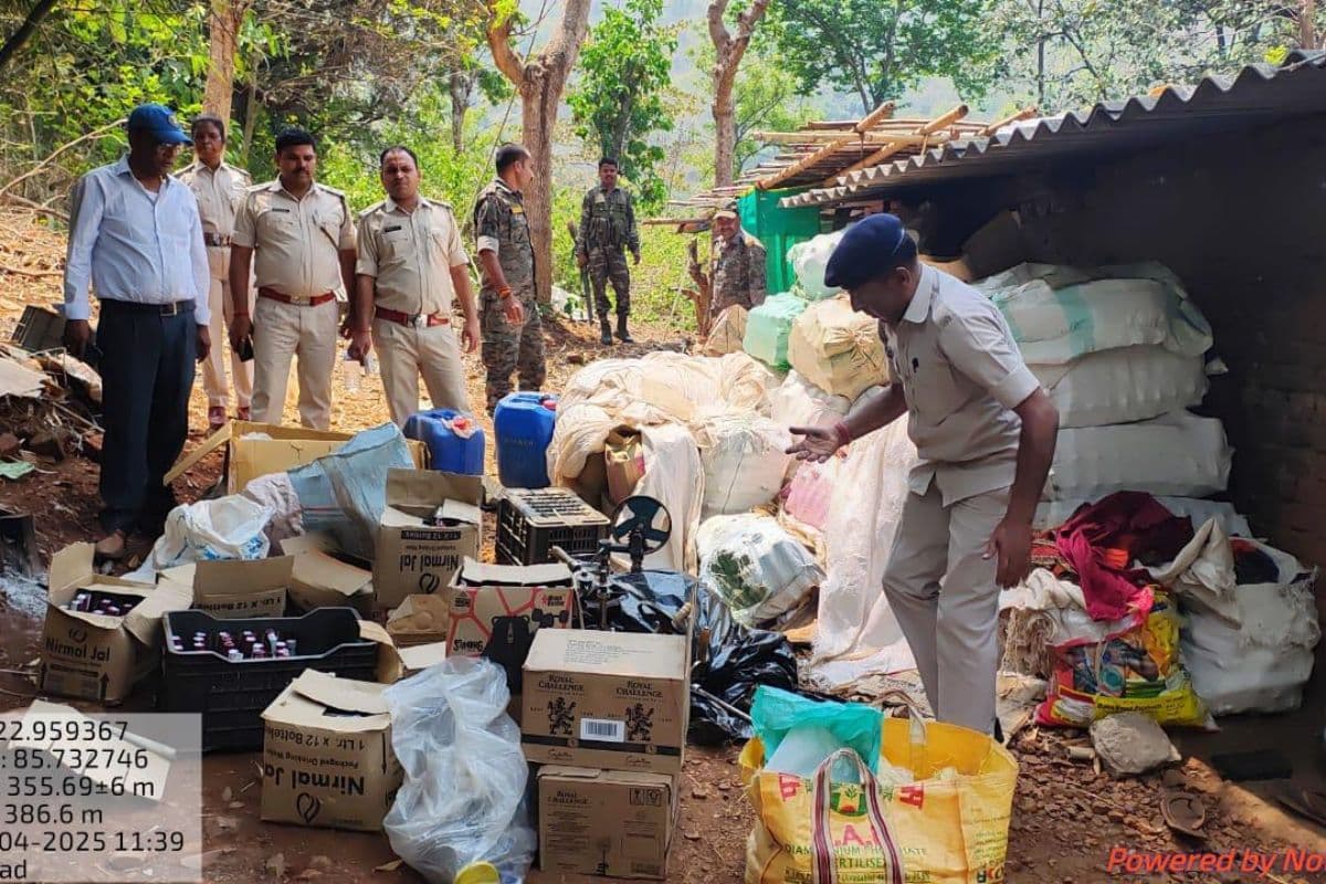 तमाड़ में नकली शराब फैक्ट्री का भंडाफोड़, 150 लीटर स्प्रिट समेत अन्य सामान बरामद, एक गिरफ्तार