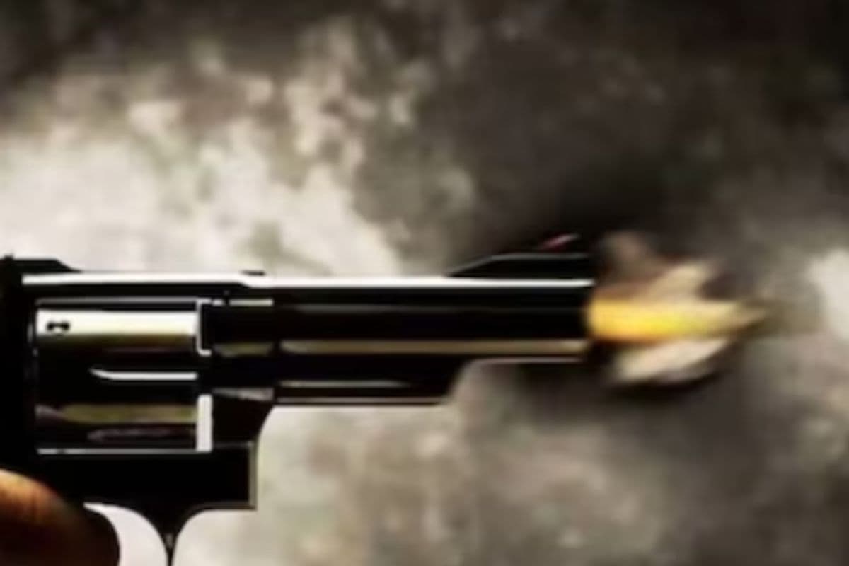 Crime News Jharkhand: कांड्रा में दिनदहाड़े व्यापारी को गोली मारी, इलाके में दहशत