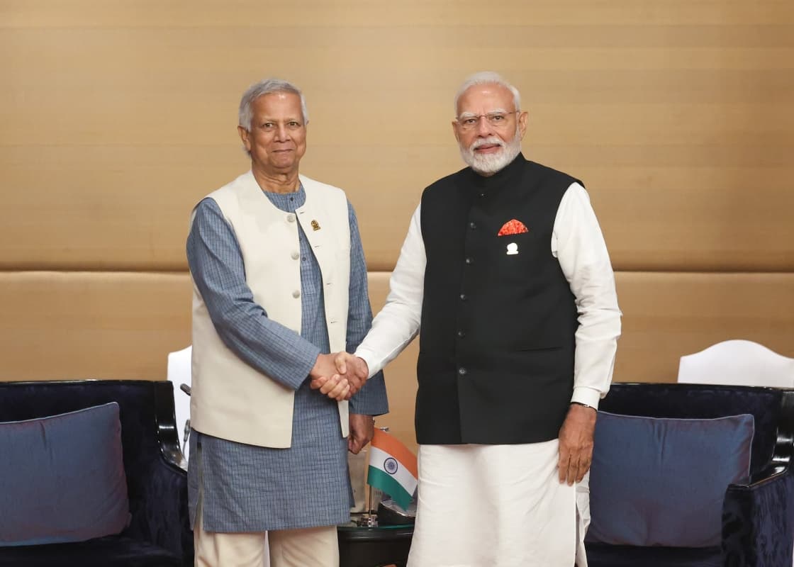 BIMSTEC डिनर में साथ दिखे मोदी और यूनुस, क्या रिश्तों में आएगी नरमी?