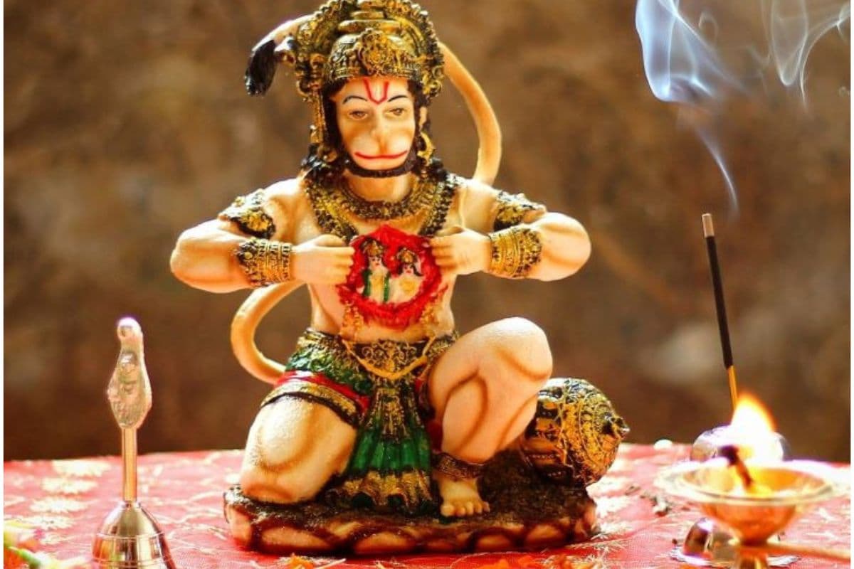 Hanuman Jayanti 2025: आपकी हर मनोकामना होगी पूरी,बस बजरंगबली के चरणों में करना होगा यह काम
