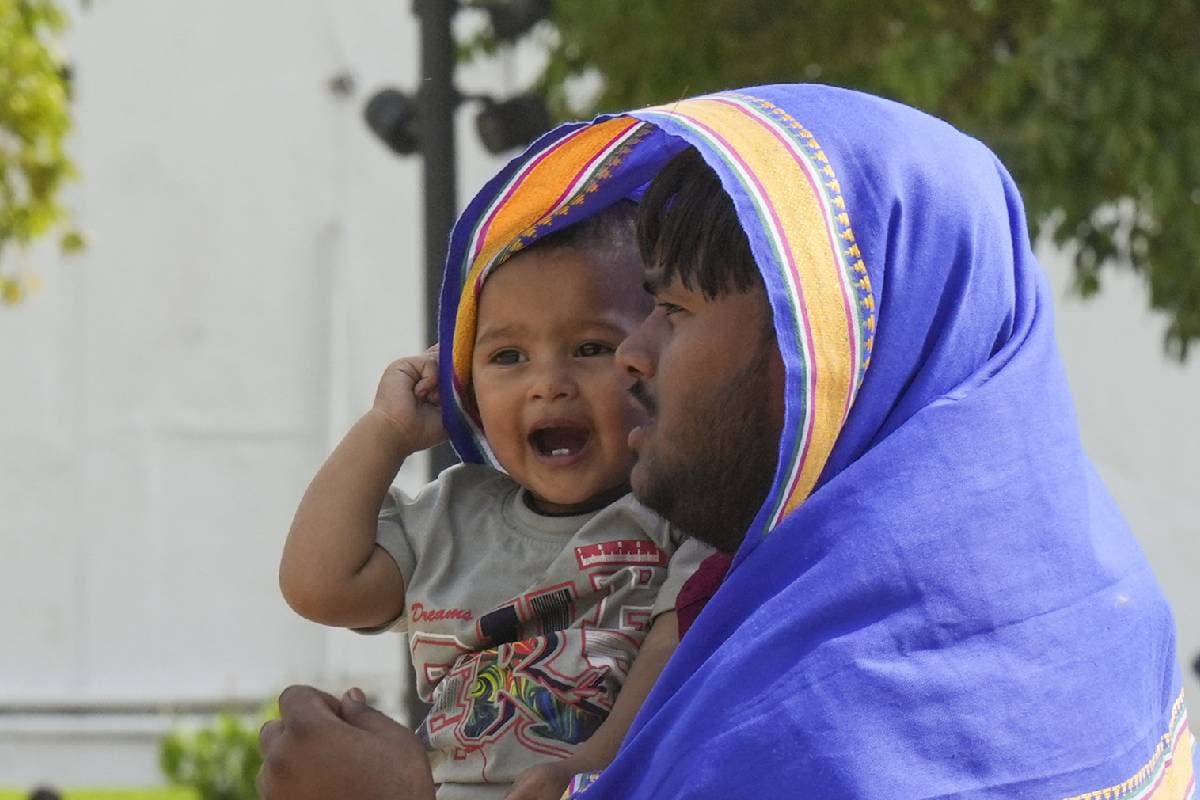 Heat Wave : हीट वेव से बचाने का अनोखा तरीका