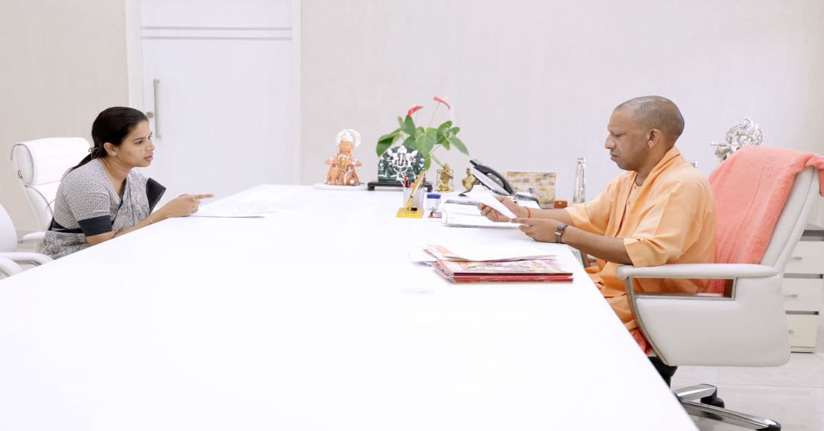 मुख्यमंत्री योगी से मिलीं सपा की चायल विधायक पूजा पाल