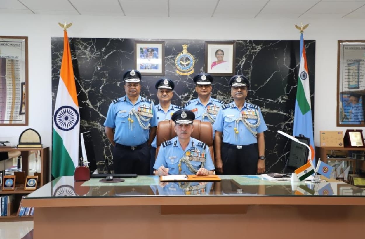 दुश्मन हो जाओ सावधान! भारत को मिल गया नया एयर वाइस चीफ, नॉर्दन कमांडर भी बदले गए