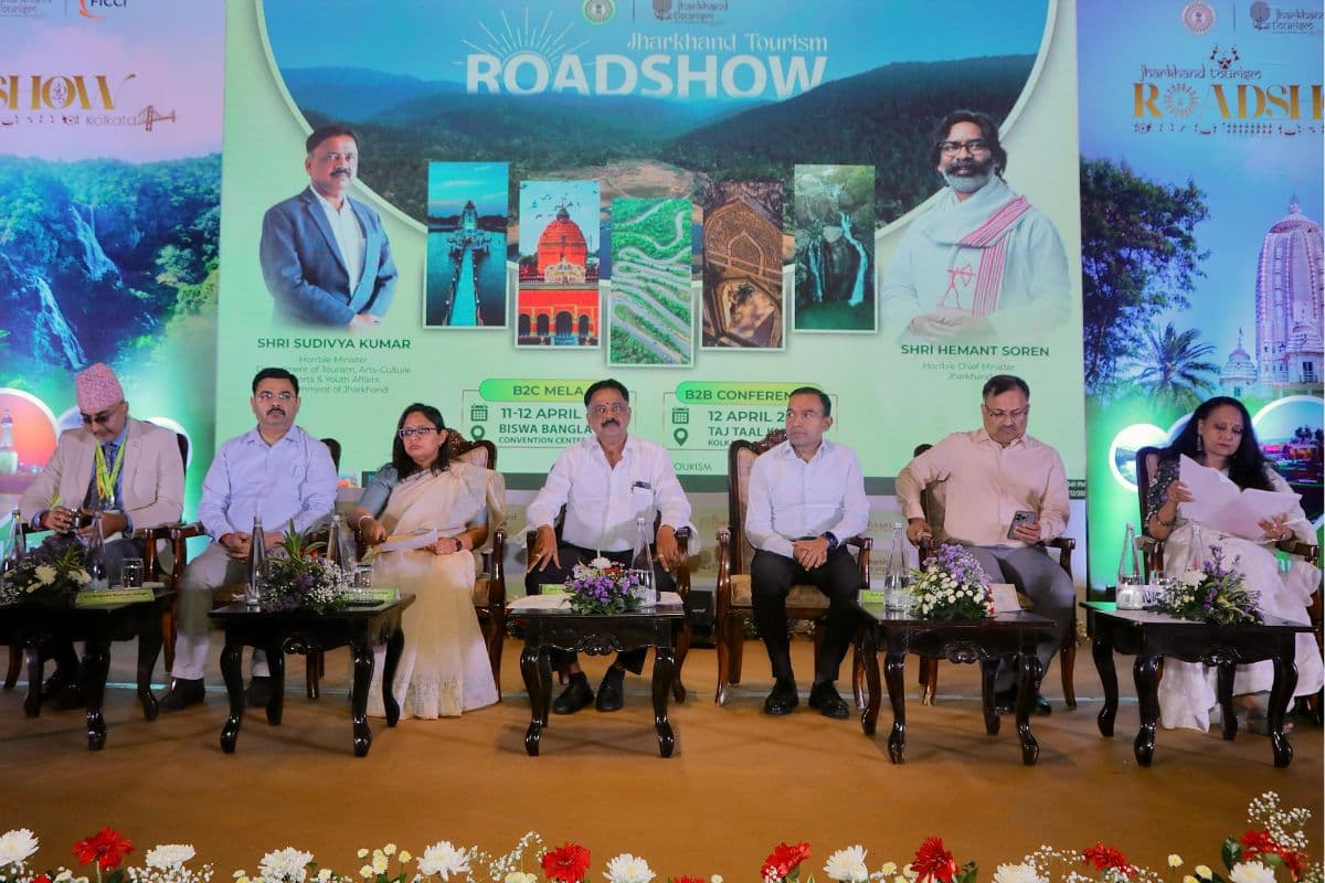 झारखंड टूरिज्म रोड शो-2025 कोलकाता में ही क्यों? पर्यटन मंत्री सुदिव्य कुमार ने कर दिया खुलासा