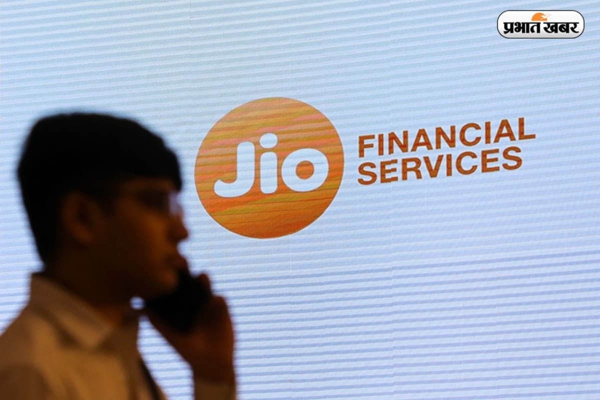 Jio Finance Share Price: निफ्टी-सेंसेक्स में फिर दिखी रफ्तार, आज इन 5 शेयरों में करें खरीदारी या बिकवाली