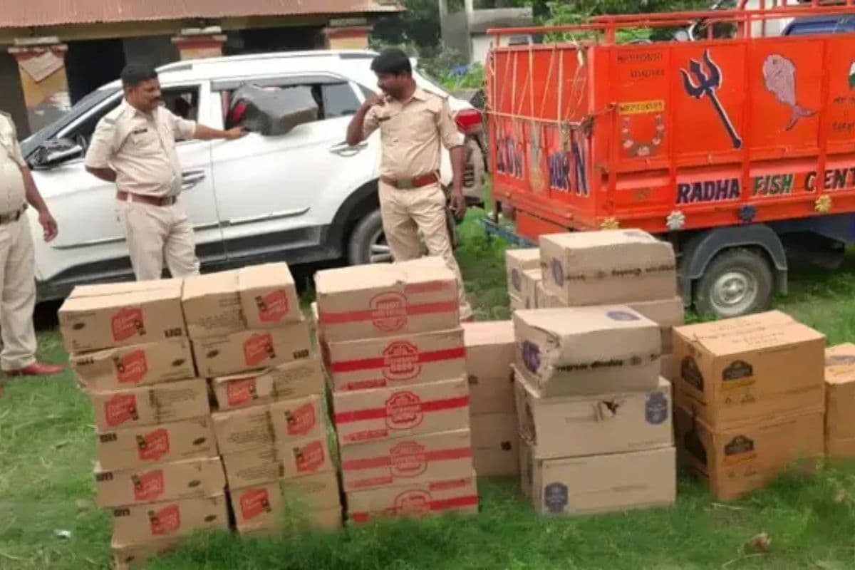VIP कार, VIP तस्करी, किशनगंज में लग्जरी गाड़ी से मिली भारी मात्रा में शराब, बंगाल से कनेक्शन