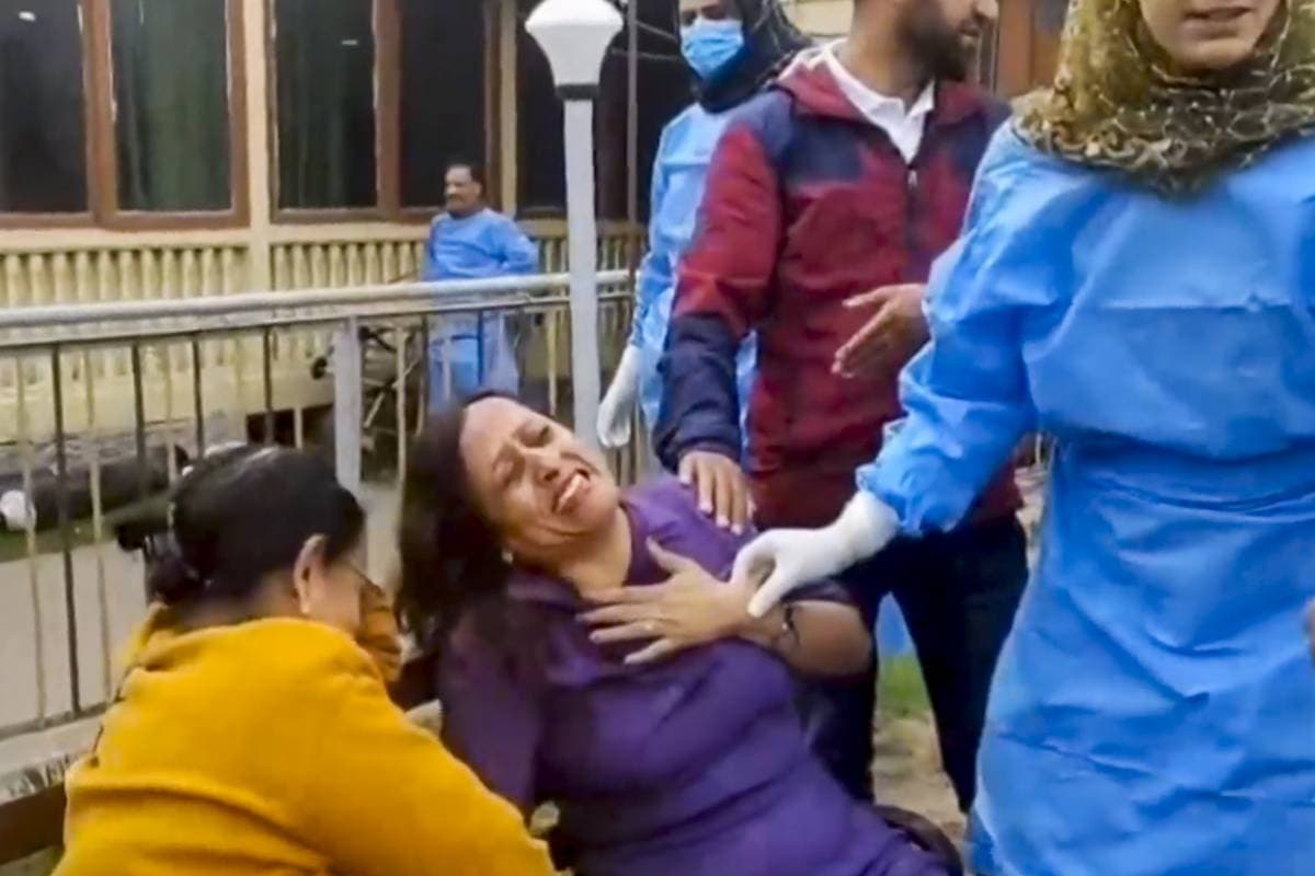 Pahalgam Terror Attack : शादी के बाद पत्नी के साथ शुभम पहुंचा था पहलगाम, आतंकियों ने सिर में मारी गोली