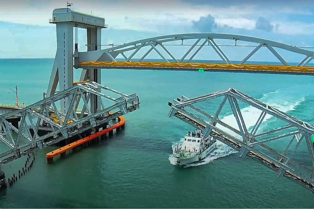 Pamban-sea-bridge-