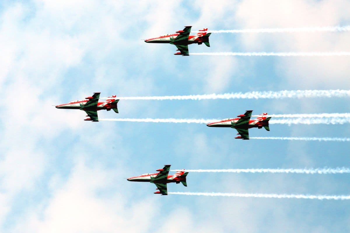 Patna Air Show: पाराजंपर्स तिरंगे और वीर कुंवर सिंह के फोटो के साथ करेंगे जंप, शौर्य दिवस पर सुरक्षा के पुख्ता इंतजाम